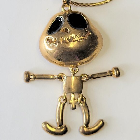 Alien Pendant Necklace UFO Pendant Fashion Necklace in an antique bronze hue - Picture 5 of 9
